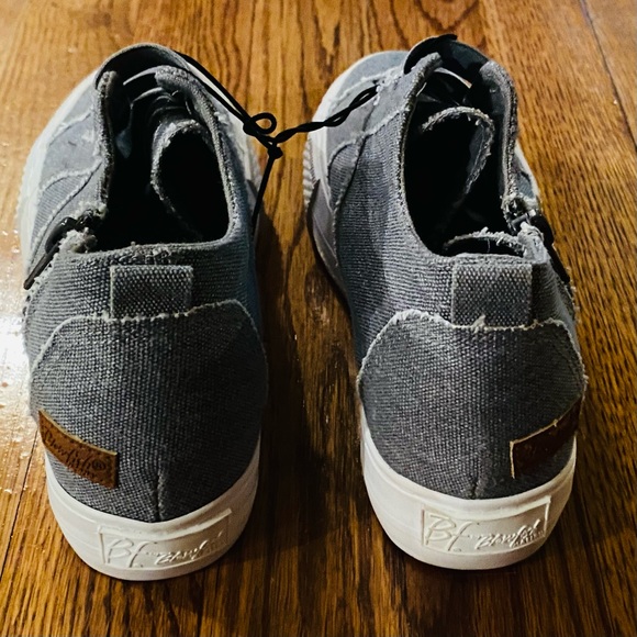 Blowfish Women’s Malibu, Mamba High-Top Sneaker, Gray, size 6, NWOT - Picture 3 of 7